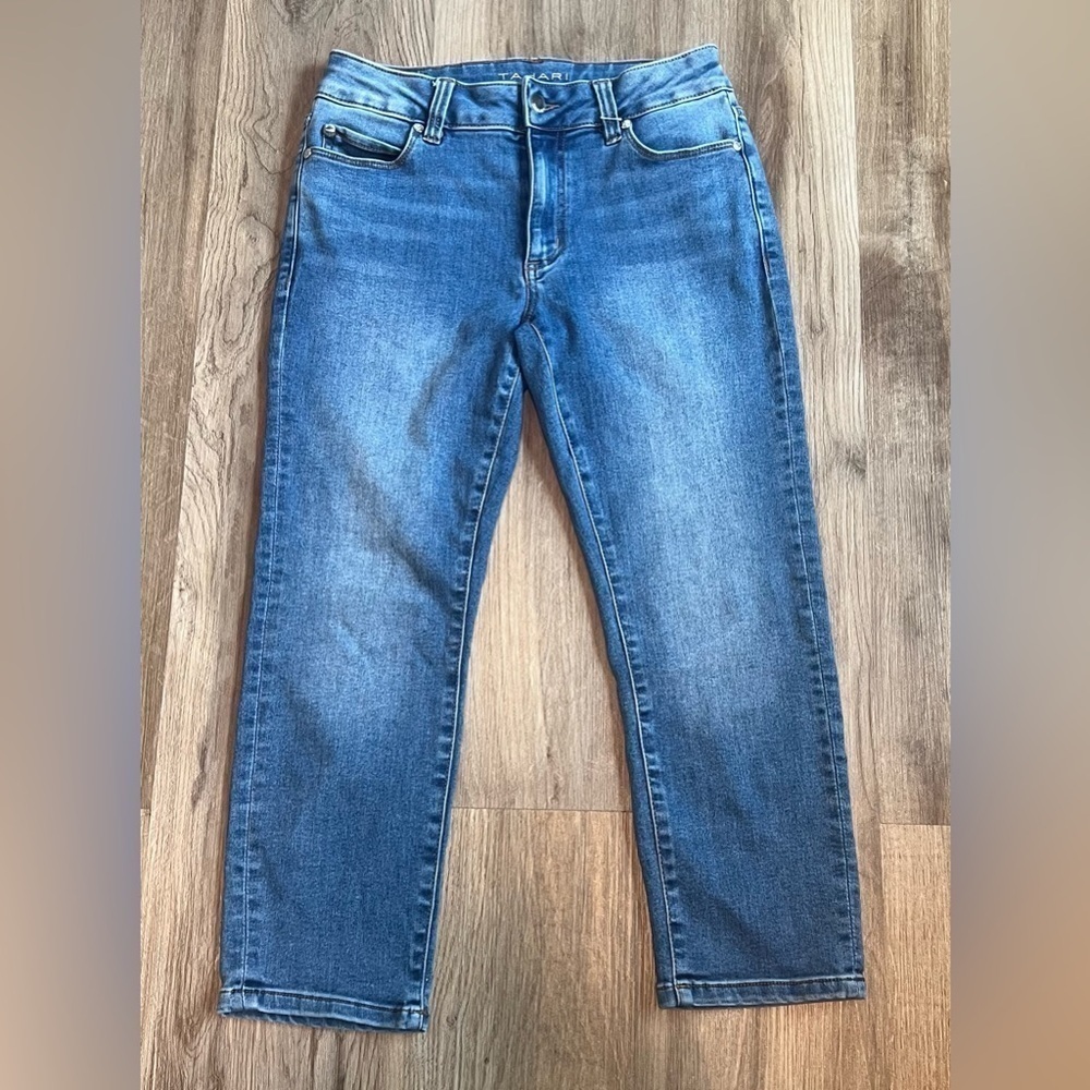 Women's Tahari Cropped Jeans